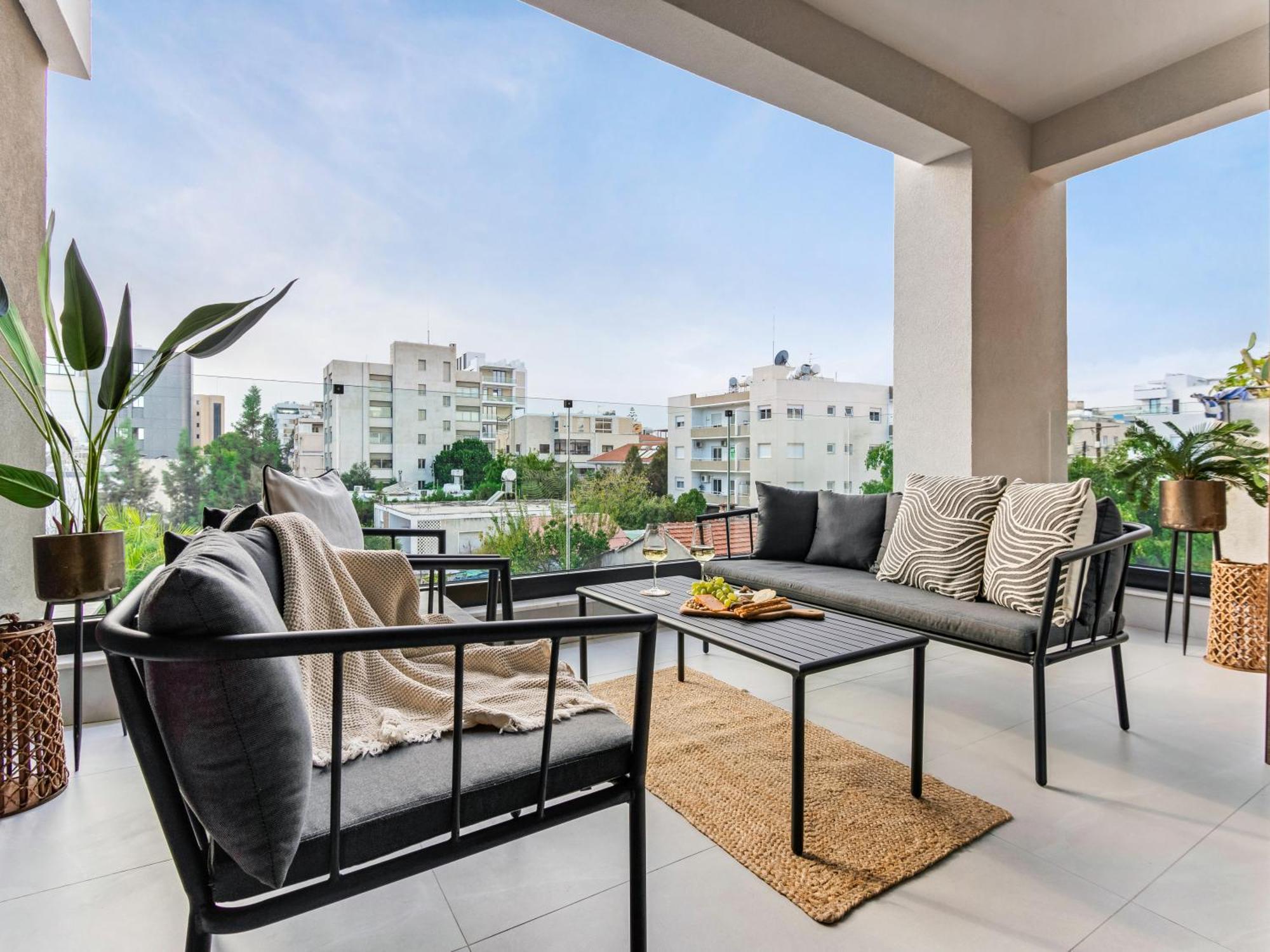 Sanders Premier Downtown Apartment Limassol Exterior photo